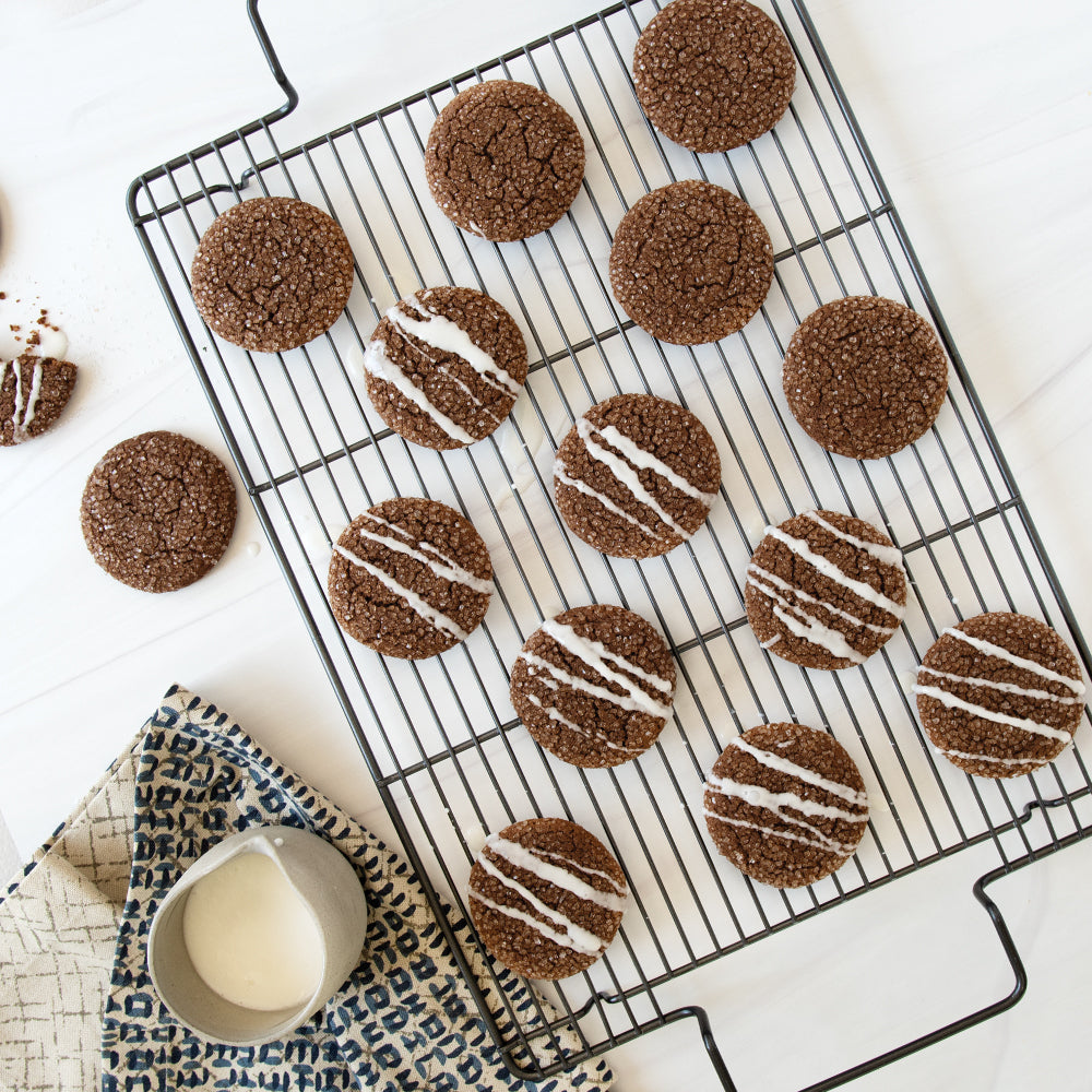 Nordicware Nonstick High-Sided Oven Crisp Baking Tray